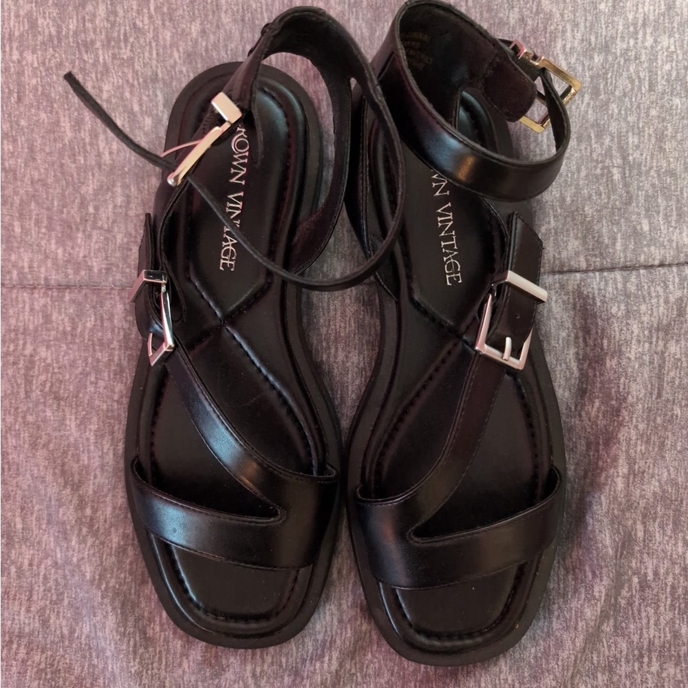 Women’s Black Sandals